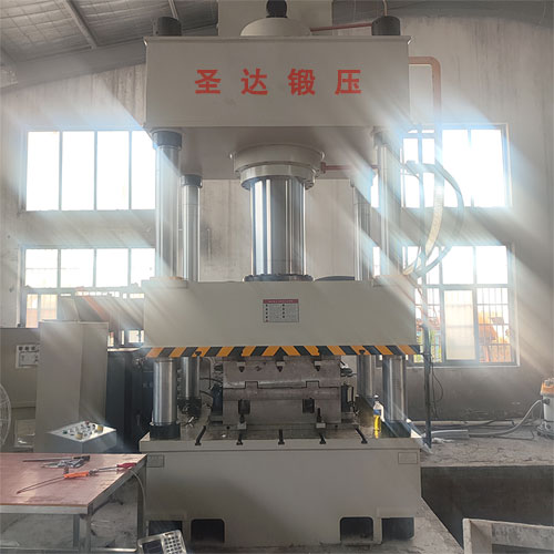 630吨石英石水槽成型液压机