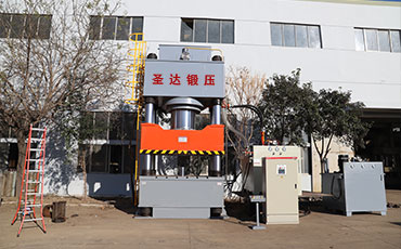四柱液压机油缸日常维护与保养